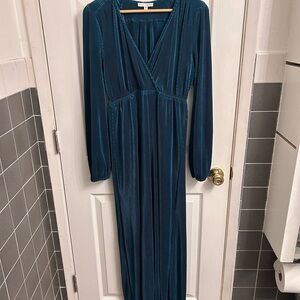 Elegant Teal Long Sleeve Dress